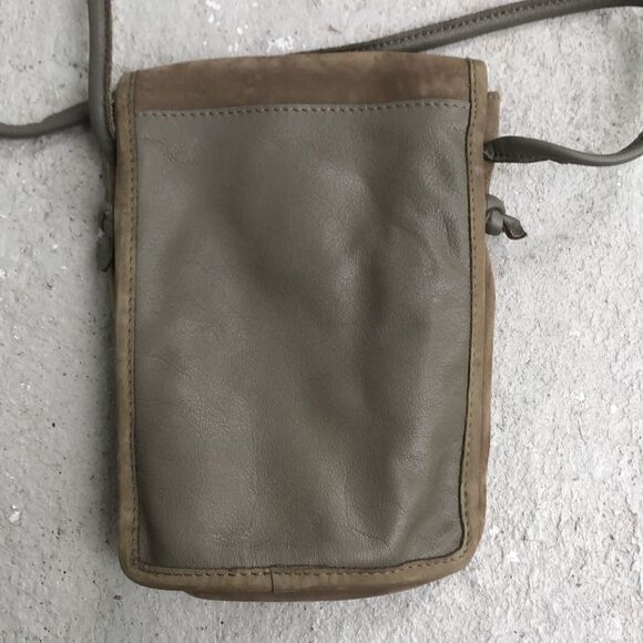 Arche crossbody  - Picture 3 of 6